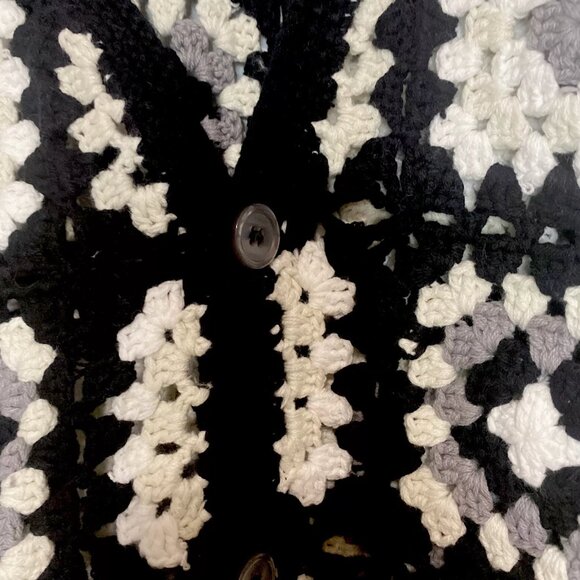 Vintage-Inspired Crochet Cardigan - Picture 3 of 6